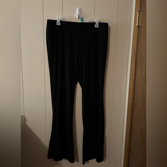 Lane Bryant Flare Pants 14/16 New with Tags - Picture 2 of 4